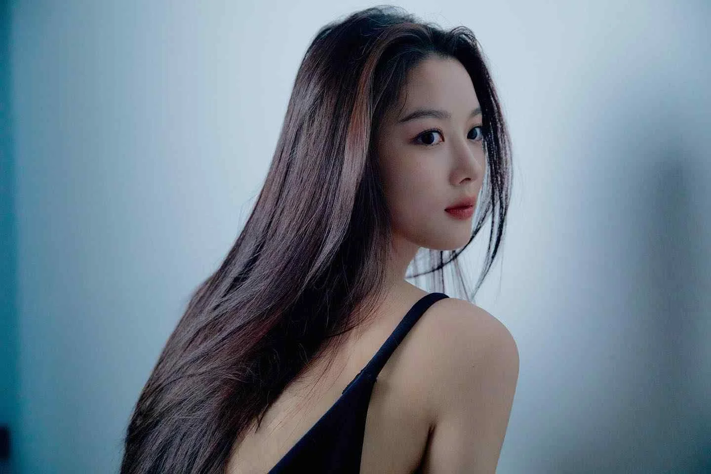 Kim Yoo Jung - kim-yoo-jung-sexy-21.webp